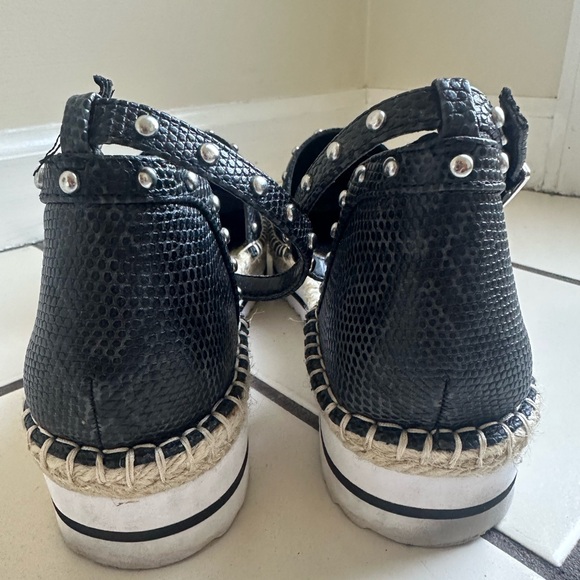 JLO Lisley Python Platform Shoes- Size 10 - Picture 5 of 8